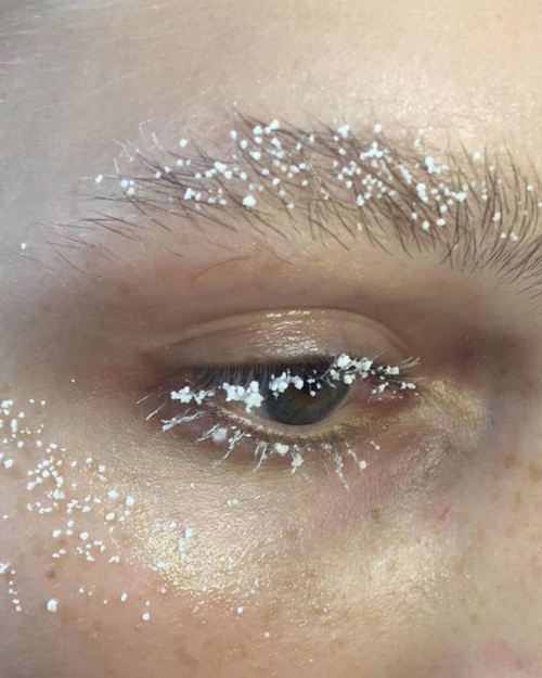 Lash Extension Aftercare for Winter: Keeping Your Lashes Beautiful in Cold Weather