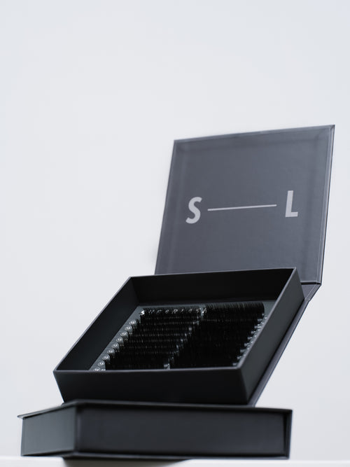 image of runway eyelash extensions