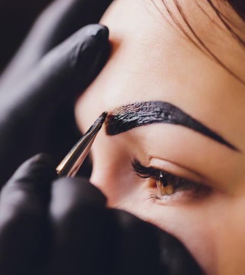 What Are Henna Eyebrows?